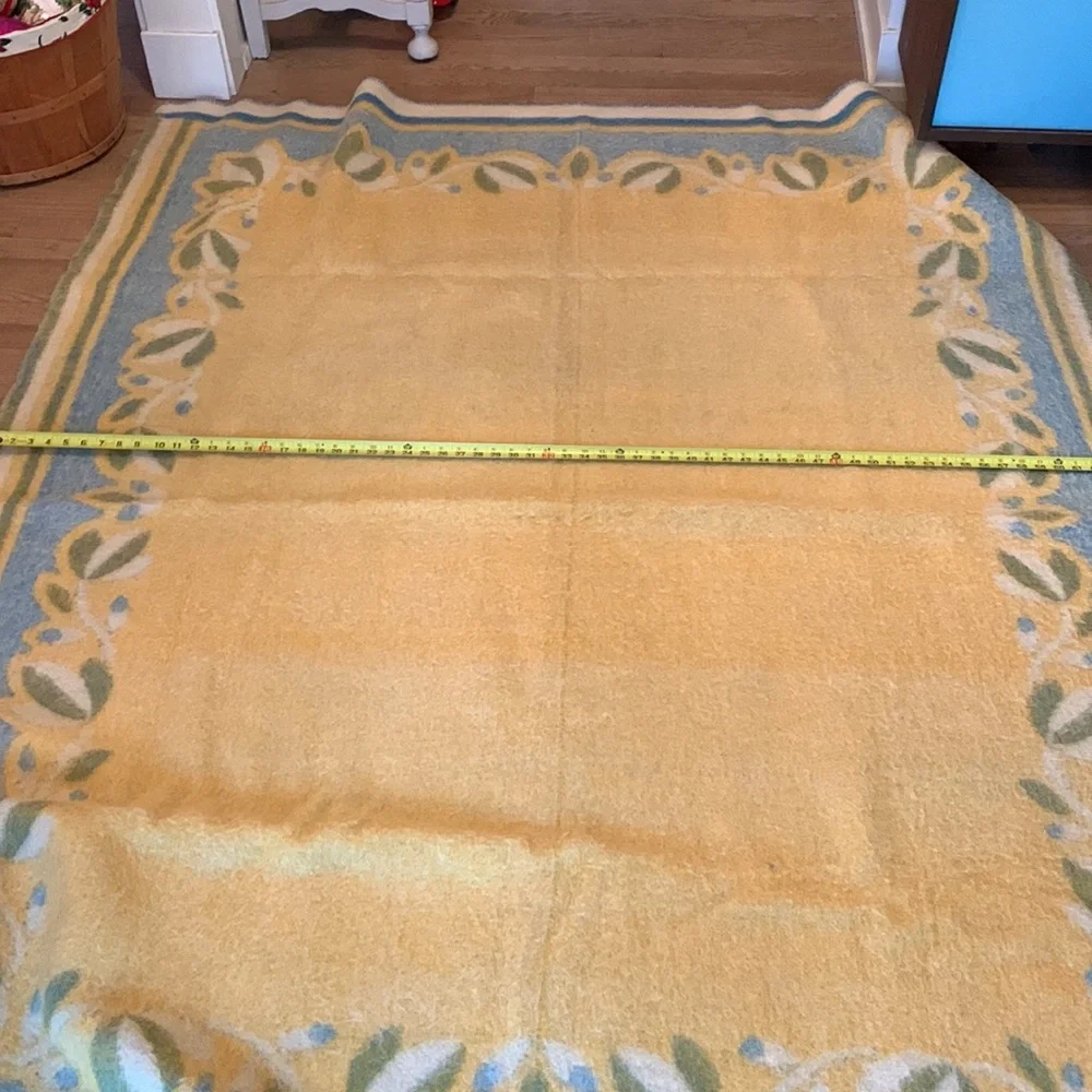 Vintage Art Deco Wool Blanket in perfect condition! - Picture 8 of 8